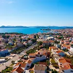 Sunny Sky No 3- Pool & Parking - Apartment Vodice