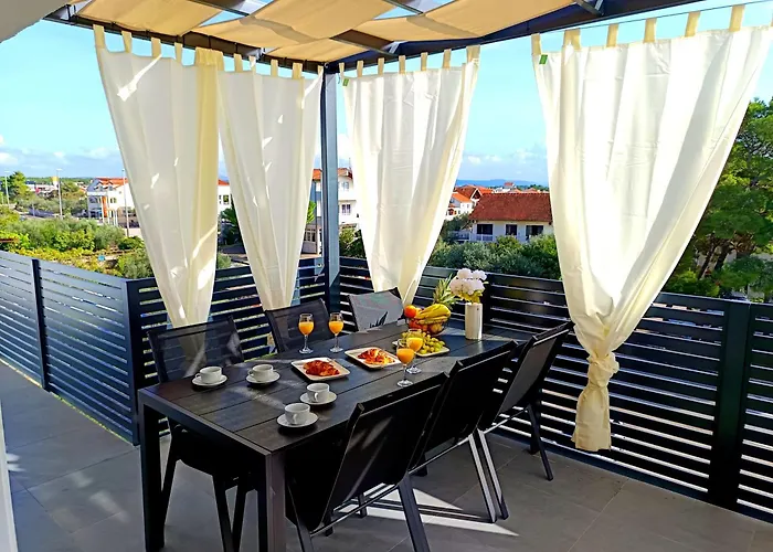 Sunny Sky No 3- Pool & Parking - Apartament Vodice