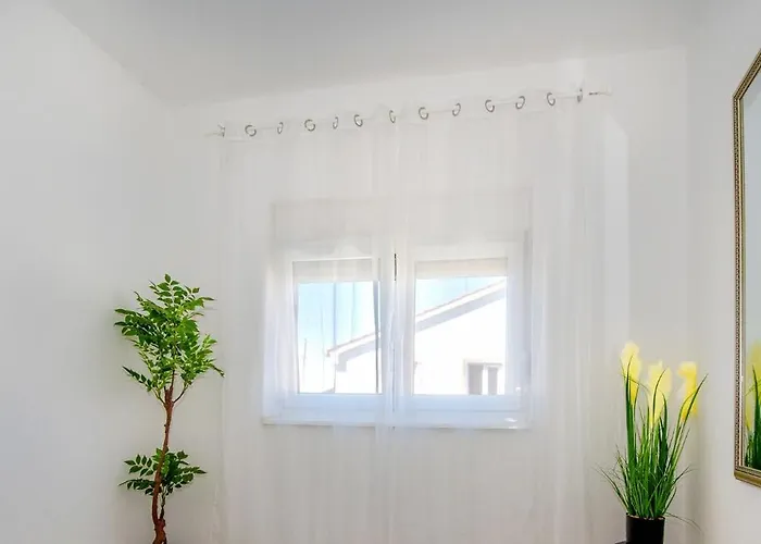 Sunny Sky No 3- Pool & Parking -