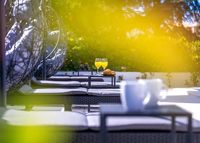 Sunny Sky No 3- Pool & Parking - شقة