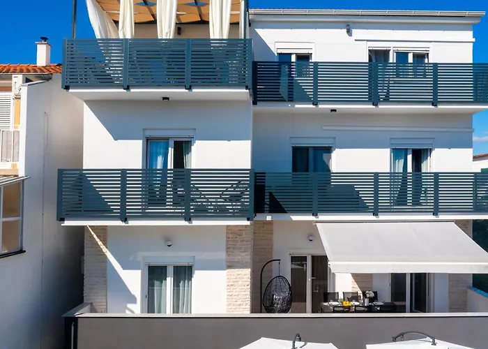 Sunny Sky No 3- Pool & Parking - Vodice