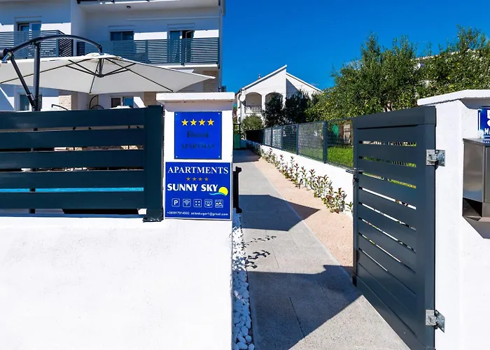 شقة Sunny Sky No 3- Pool & Parking - *