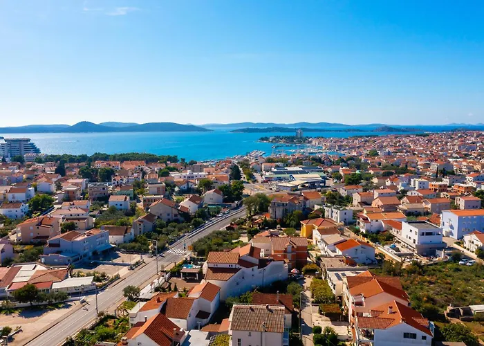 Sunny Sky No 3- Pool & Parking - Apartment Vodice